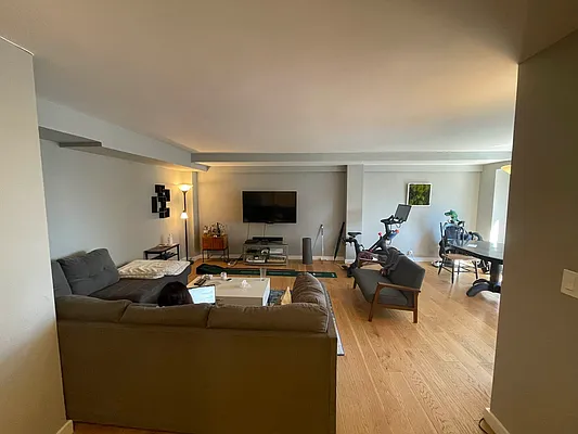 Rented by Olympia House Delaware LP | media 73