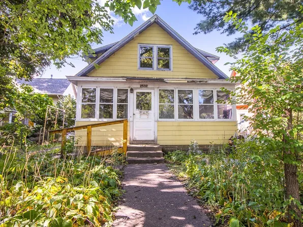 2532 35th Ave S, Minneapolis, MN 55406