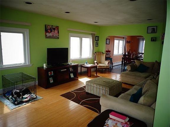 5th image of 585 Revere Beach Blvd