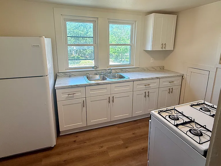 715 W Hickory St #A3 — Photo 5