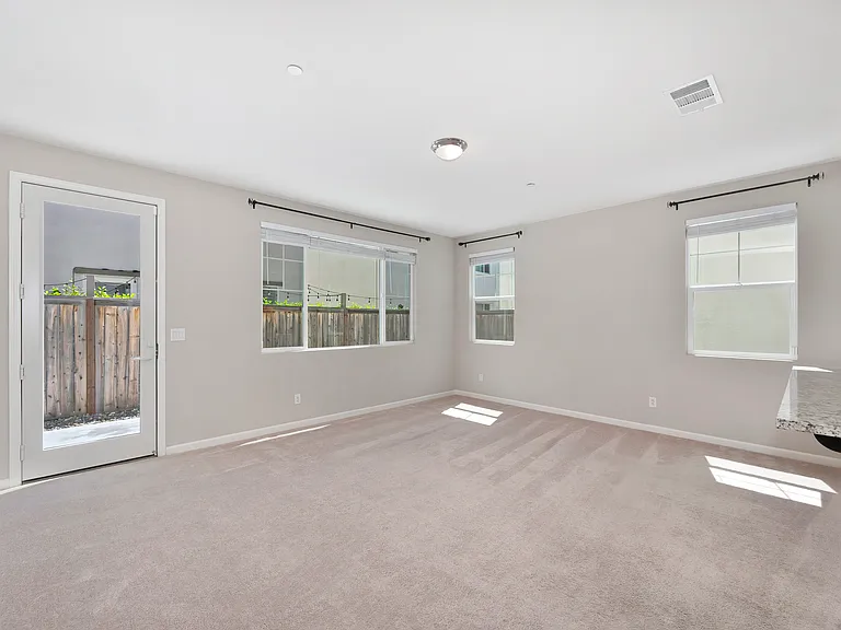 3241 Havisham Way — Photo 15