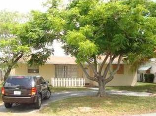6641 Garfield St, Hollywood, FL 33024