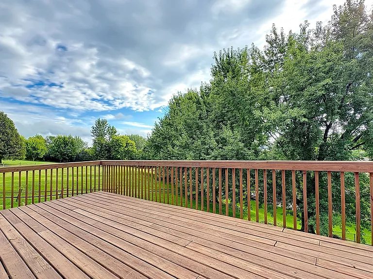 1839 Valley Ridge Trl S — Photo 10