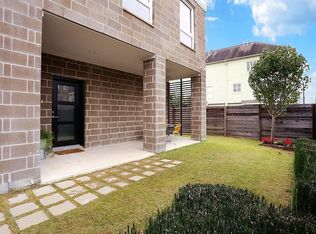 1121 W Webster St, Houston, TX 77019