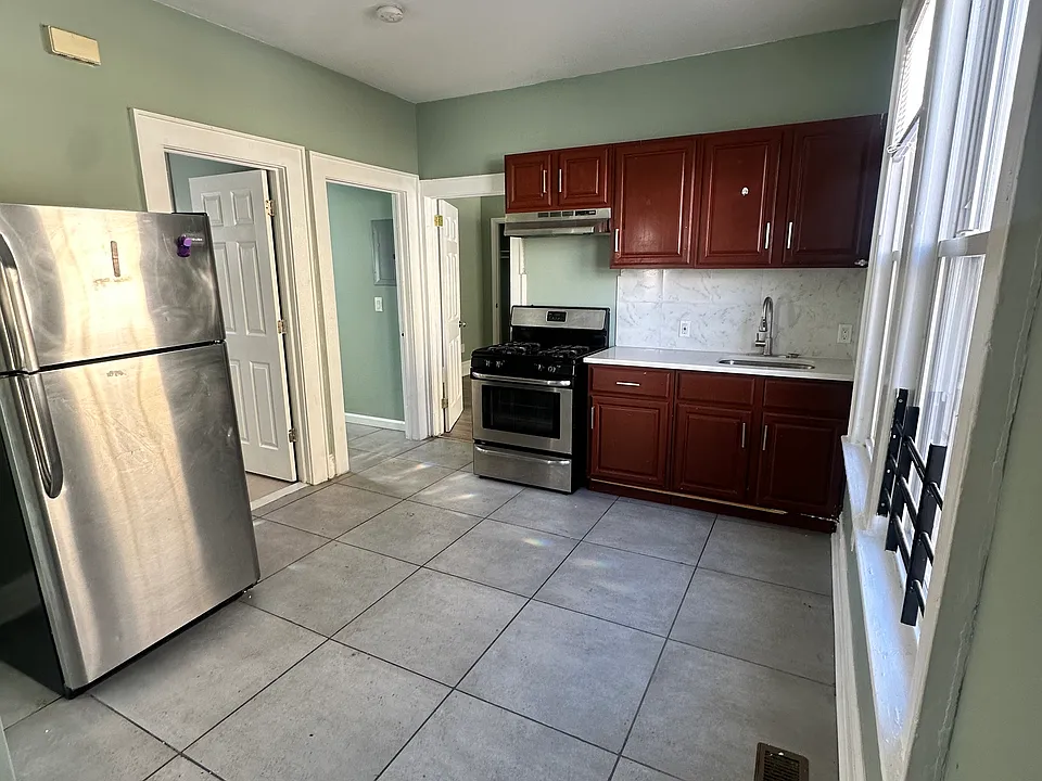 111 Scheerer Ave #1