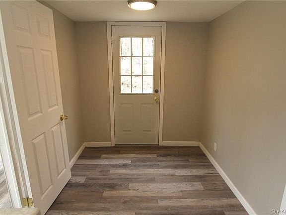 5th image of 71 Miller Rd #6
