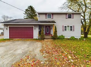 69 Colby St, Colebrook, NH 03576