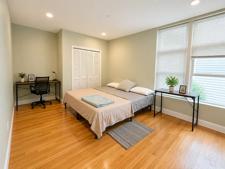 299 Dudley Street — Photo 16
