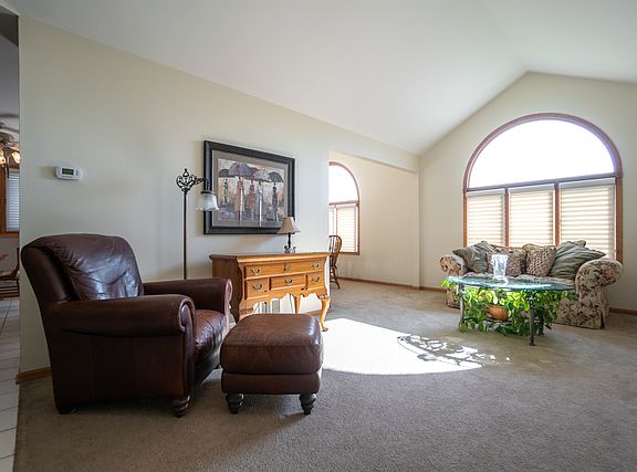 3rd image of 11656 S Avenue M