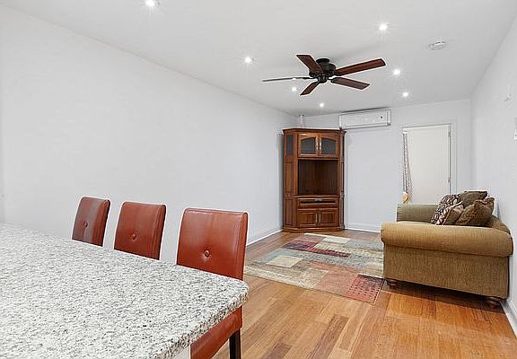4th image of 410 E 119th St #5