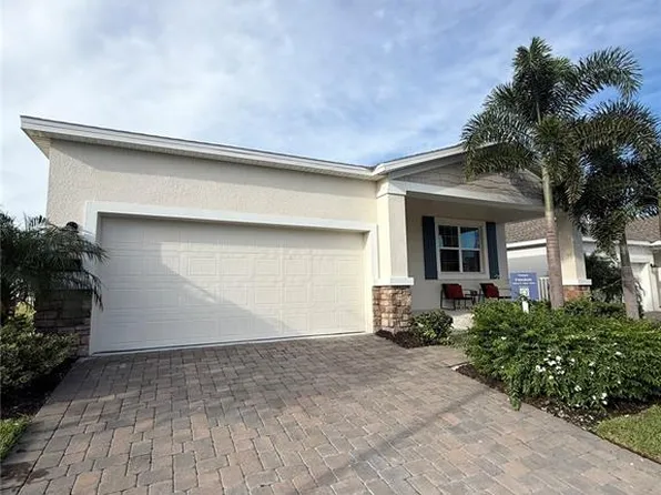 2396 Volunteer Ave, Kissimmee, FL 34744