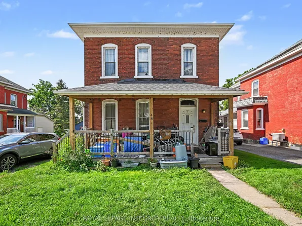 48 Elmsley St S, Smiths Falls, ON K7A 3P6