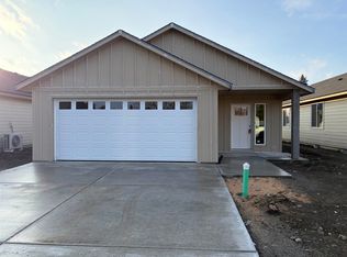2105 N Sipple Rd, Spokane, WA 99212