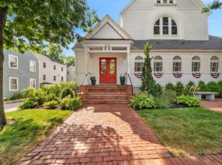 142 Main St #4, Amesbury, MA 01913