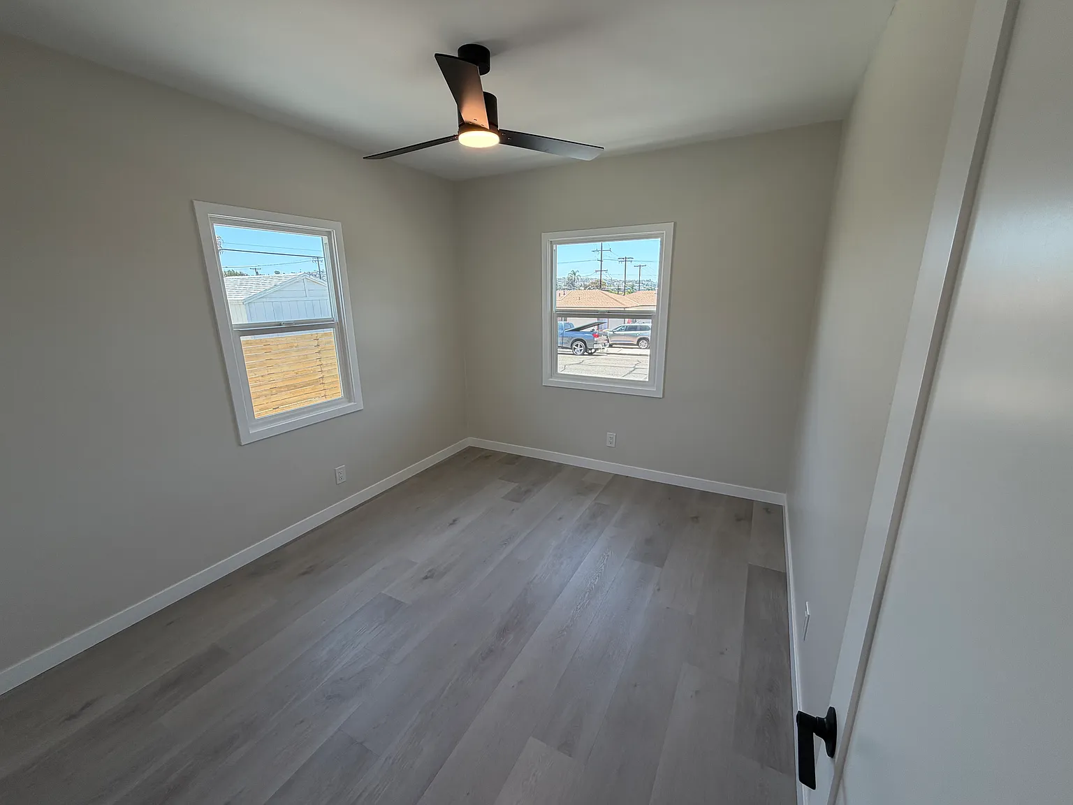 7182 Mohawk St — Photo 3