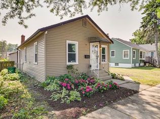 1675 S Cora St, Park Ridge, IL 60068