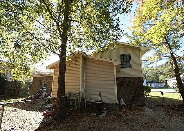 115 Roberta Dr #B — Photo 10