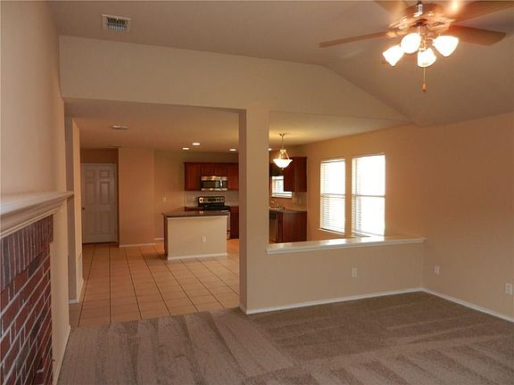 4th image of 8824 Tumbleweed Dr