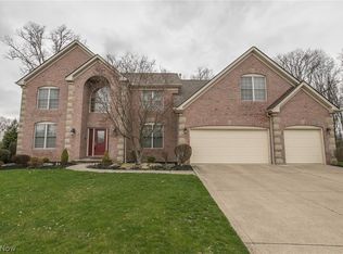 20644 Pembrooke Oval, Strongsville, OH 44149