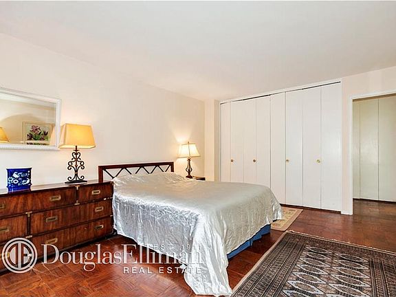 2nd image of 305 E 40th St APT 7O