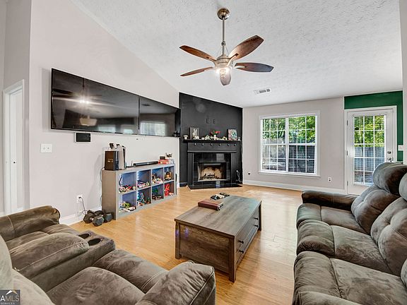 5th image of 2869 Hillvale Cove Dr