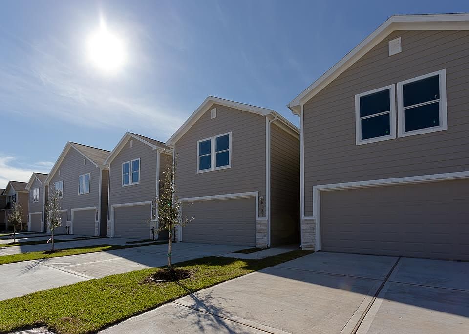 1st image of 6134 Yorktown Meadow Ln