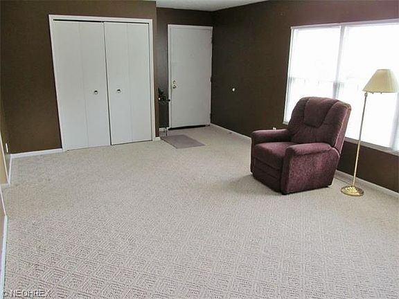 4th image of 6921 N Parkway Dr #6921