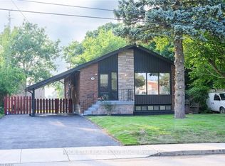 170 Terrace Dr, Hamilton, ON L9A 2Z1