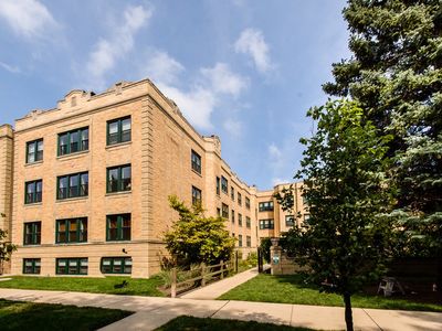 4039 N Mozart St #2, Chicago, IL, 60618