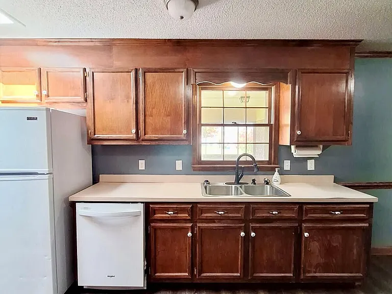 2814 Church St — Photo 9