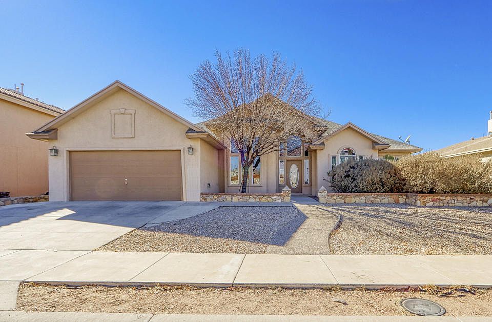 1st image of 3509 Tierra Fertil Dr