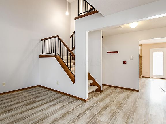 4th image of 6279 Billington Dr