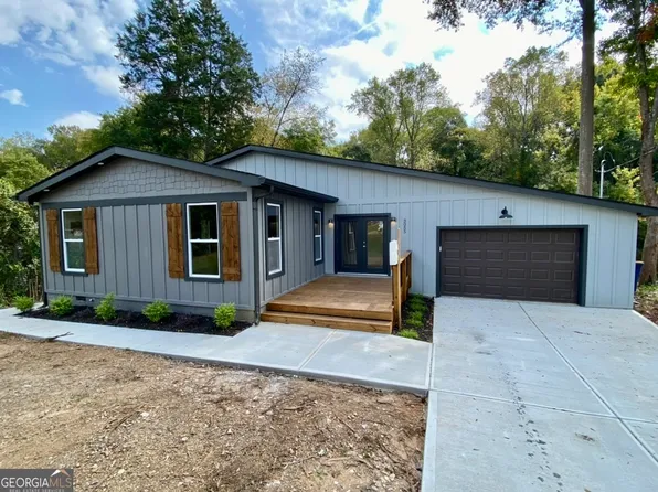 3055 Highland Dr SE, Smyrna, GA 30080