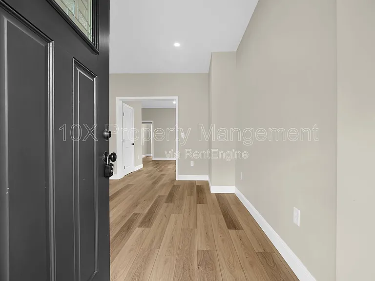 555 Kimball Pl — Photo 23