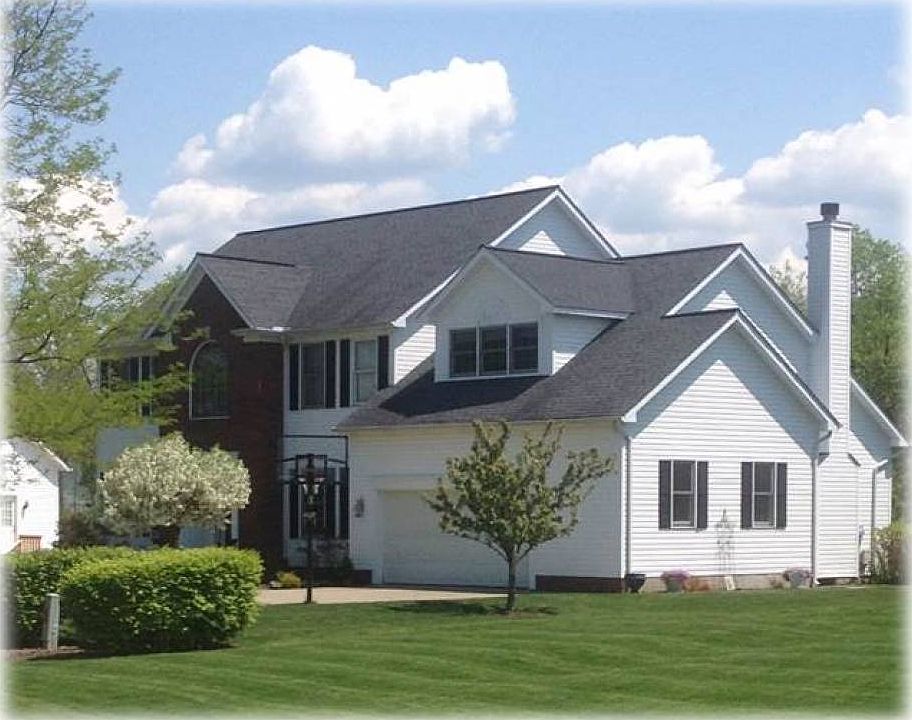 1st image of 10070 Brookfield Dr