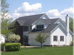 10070 Brookfield Dr, Mentor, OH 44060
