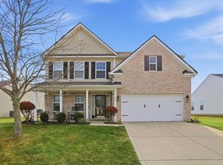 3364 Roundlake Ln, Whitestown, IN 46075
