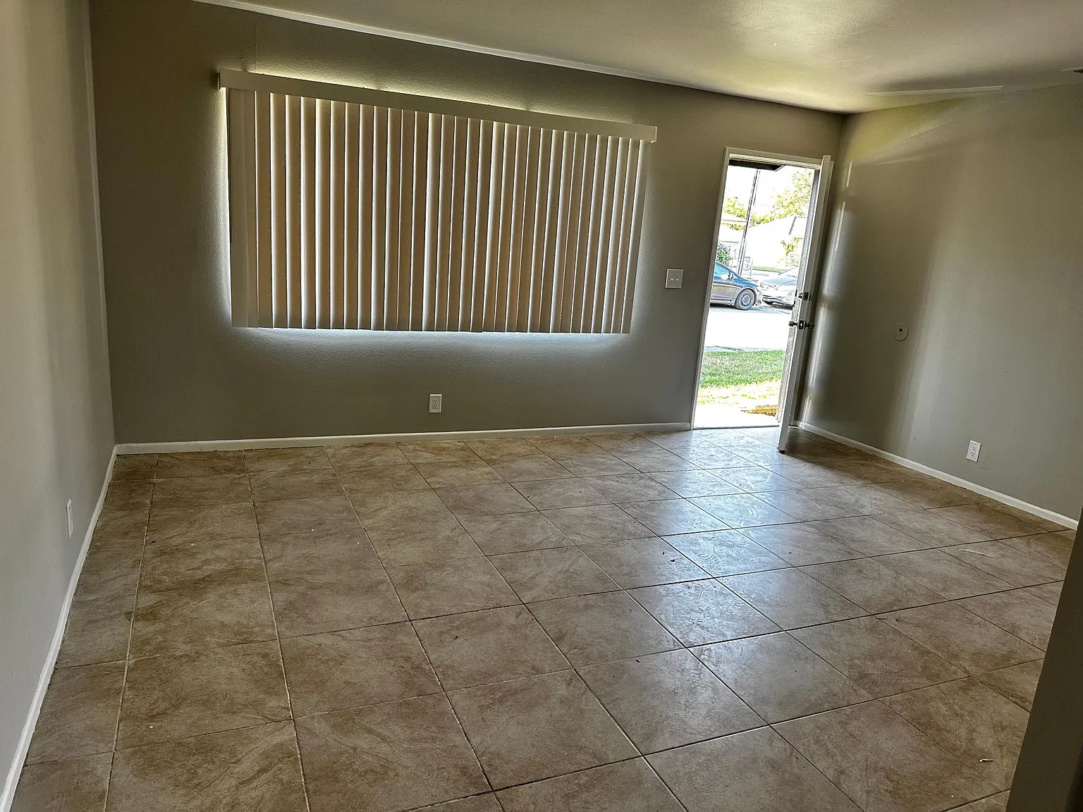 3944 Severance Ave — Photo 3
