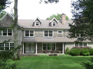 9 Cedar Ave, Sag Harbor, NY 11963