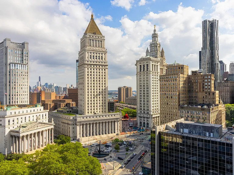111 Worth — Photo 22