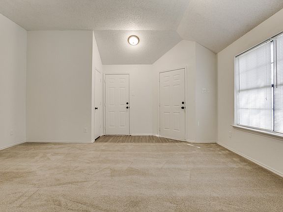 5th image of 1717 Wheat Field Dr