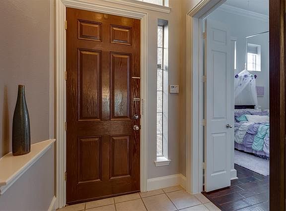 3rd image of 8001 Dogwood Ln