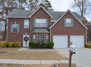6318 Lakeview Ct, Rex, GA 30273