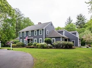 32 Heritage Dr, Walpole, MA 02081