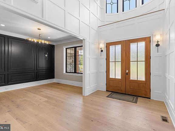 3rd image of 153 Kirk Rd