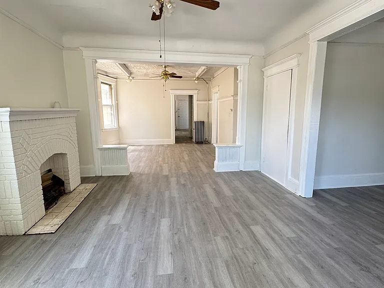 29 Cedar Ave #1 — Photo 1