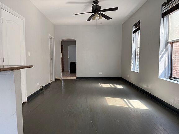 5th image of 2332 W 24th Pl