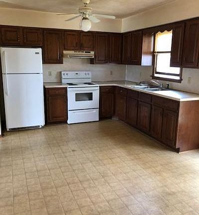 4th image of 607 Cricket Ln