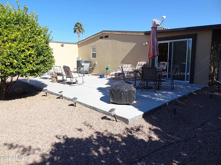 25424 S Wyoming Ave — Photo 10