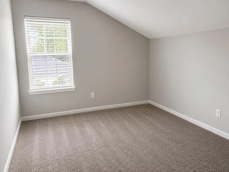 10850 Redstone Ct — Photo 10